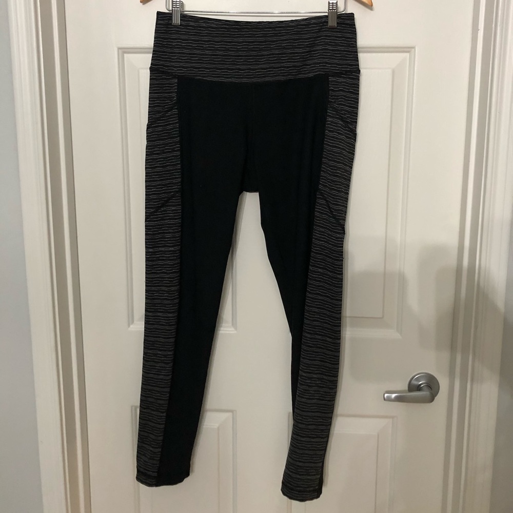 🍀 LEGGINGS WITH POCKETS